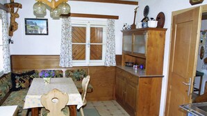 Unclassified image, 5 of 23, button - Mountain View Chalet in Gaimberg near Forest (Gaimberg)