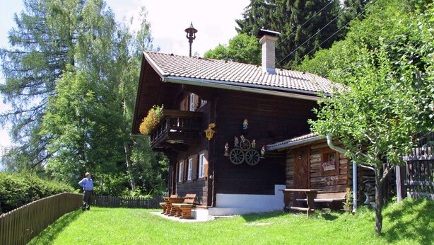 Unclassified image, 1 of 23, button - Mountain View Chalet in Gaimberg near Forest (Gaimberg)