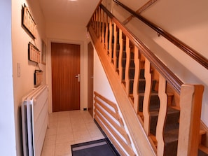 Reception - Modern Holiday Home in Yvoir With Garden (Yvoir)
