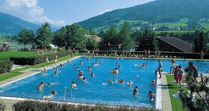 Newly Furnished Appartment at the Mouth of the Poller Valley National Park