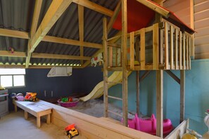 獨棟房屋 | 遊戲室