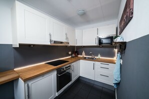 House | Private kitchen | Fridge, dishwasher, highchair