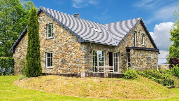 Exterior - Scenic Cottage in Waimes With Fenced Garden (Waimes)