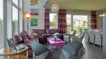 House | Living room | DVD player