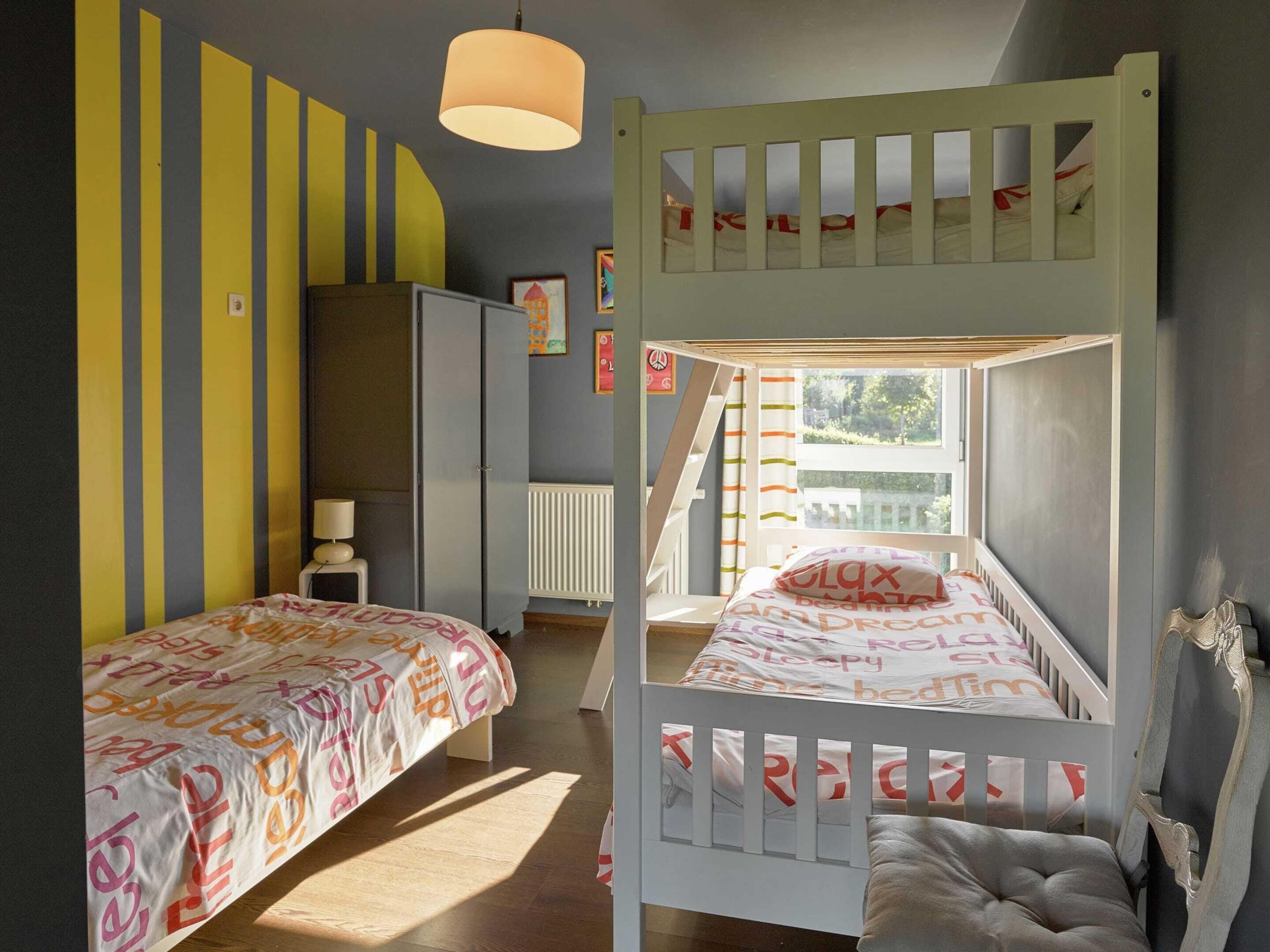 House | 4 bedrooms, individually furnished, iron/ironing board