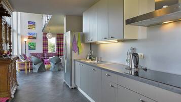 House | Private kitchen | High chair