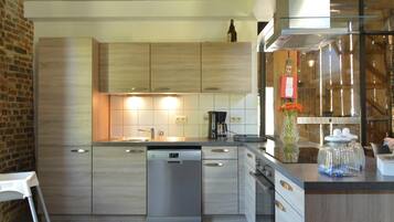 House | Private kitchen | High chair
