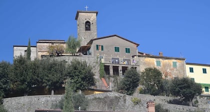 Cottage in Marliana With Private Pool