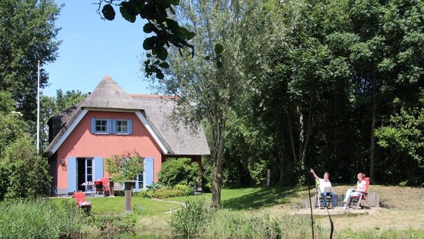 Exterior - Cozy Mansion in Stavoren near Lake (Stavoren)