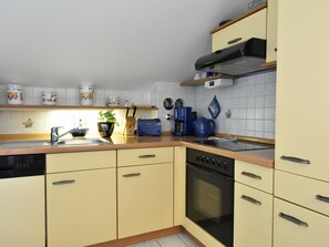 Apartment | Private kitchen - Quaint Apartment in Rerik near Sea Beach (Rerik)