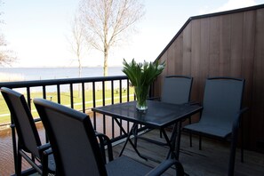 Balcony - Charming Apartment in Langweer With Jetty (Langweer)