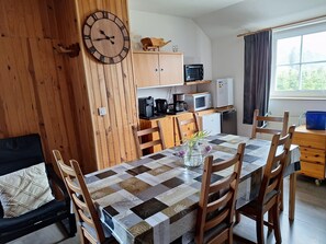 Apartment | Dining - Comfort Stay in Carlsbourg (Paliseul)