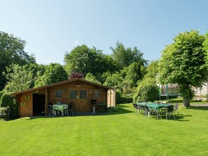 House | Garden - Spacious Holiday Home With Large Garden (Amel)
