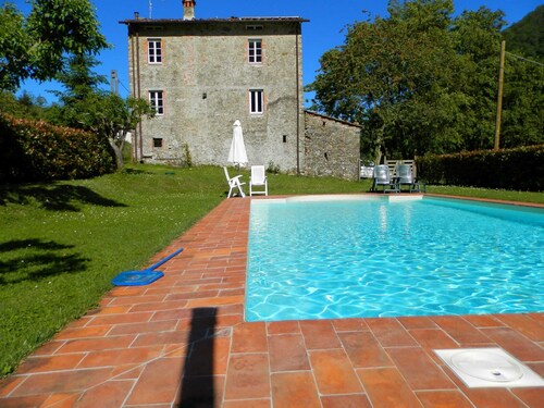 Dreamy Cottage in Trebbio With Swimming Pool