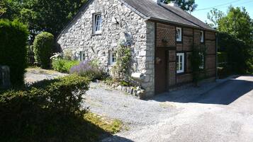 Cottage | Bahagian luar