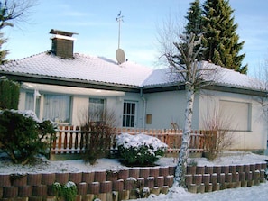 Exterior - Spacious Apartment in Diemelsee-Heringhausen near Watersports (Diemelsee)