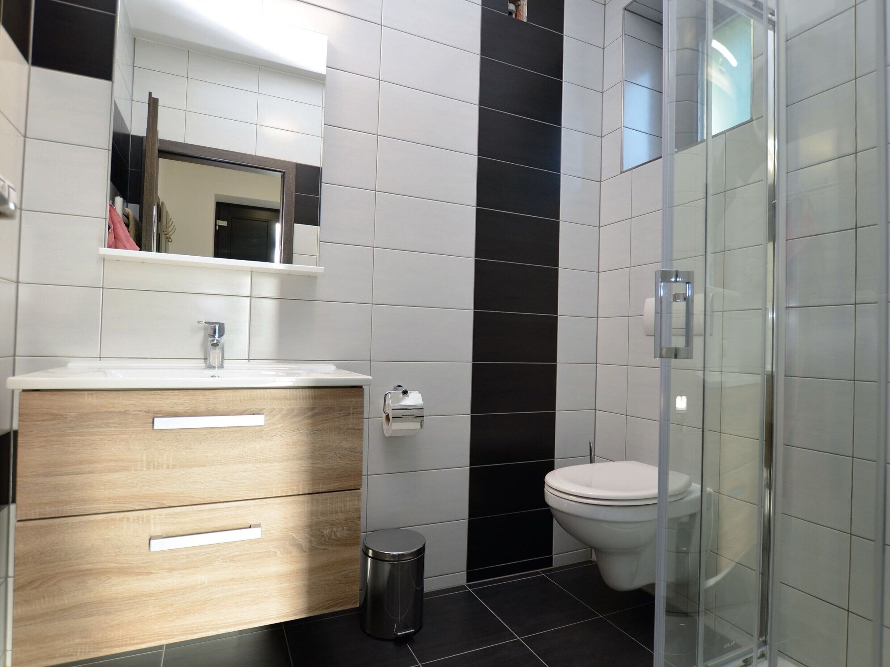 House | Bathroom