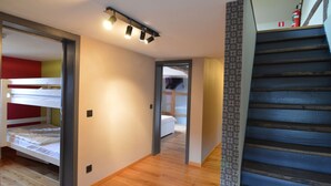 4 bedrooms, individually furnished - Attractive Holiday Home in Waimes With Sauna (Waimes)