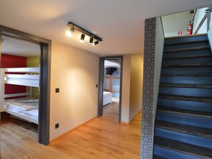 4 Schlafzimmer, individuell eingerichtet