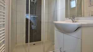 Bathroom - Beautiful Holiday Home in Vorden With Private Terrace (Vorden)