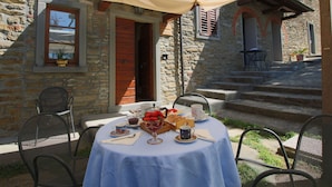 House | Dining - Farmhouse in Campriano (Arezzo)