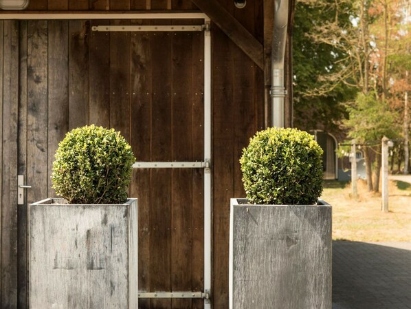 House | Exterior - Serene Holiday Home in Haaksbergen With Hottub (Haaksbergen)