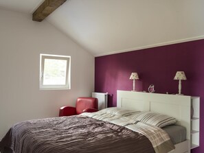 House | 2 bedrooms, free WiFi, bed sheets - Serene Holiday Home in Haaksbergen With Hottub (Haaksbergen)