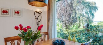 Cozy Vacation Home With a Private Garden