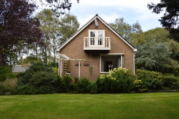 House | Exterior