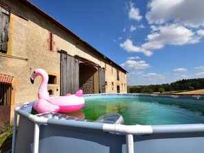 Pool - Holiday Home in Grury With Pool & Garden (Grury)