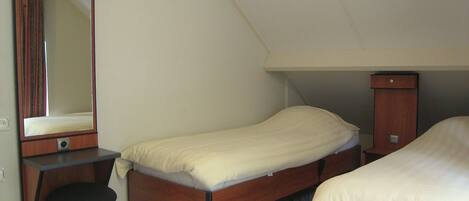 Huis | 7 slaapkamers, individueel gemeubileerd, beddengoed