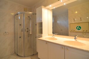 独立别墅 | 浴室