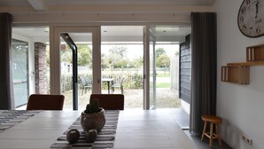 Dining - Charming Holiday Home in Liessel With Garden (Liessel)