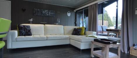 House | Living room