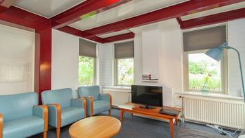 House | Living room | DVD player