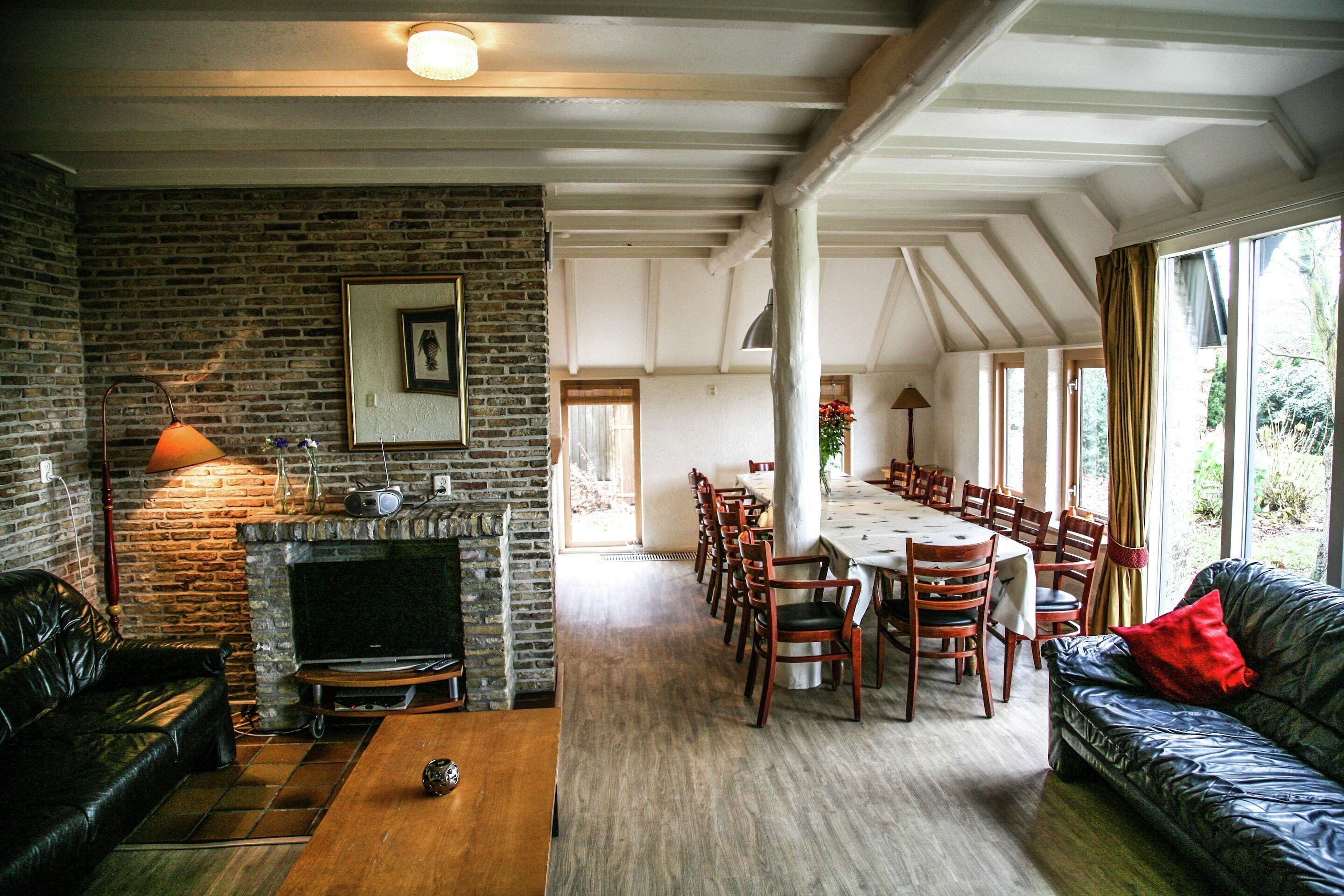 House | Tempat makan