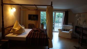 Bureau, rideaux occultants, Wi-Fi gratuit, draps fournis