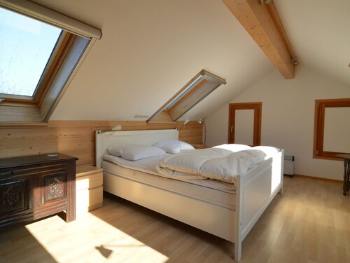 Holiday Home in Izier With Roofed Terrace, Garden, Parking