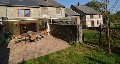 Holiday Home in Izier With Roofed Terrace, Garden, Parking