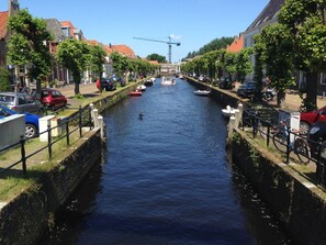 Exterior - Group Accommodation with Family Kitchen, Hot Tub, Fishing Lake, Playground, Wifi (Genemuiden)