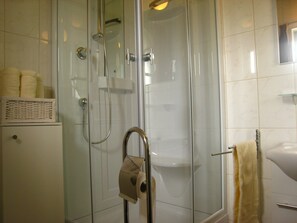 House | Bathroom