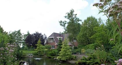 Luxurious Mansion in De Tike with Hot Tub