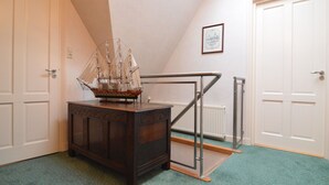 Unclassified image, 4 of 19, button - Luxurious Mansion in De Tike with Hot Tub (De Tike)