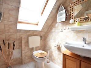 Apartment | Bathroom - Apartment in Kuhlungsborn With Garden (Kuehlungsborn)