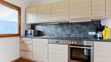 Apartment | Private kitchen | Highchair