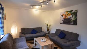 Apartment | Living room