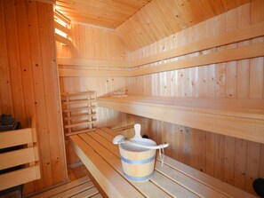 Property amenity - Comfortable Home With Sauna (Flobecq)