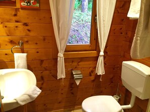 Chalet | Bathroom