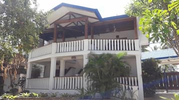 Majoituspaikan julkisivu