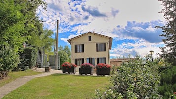 Apartment | Exterior